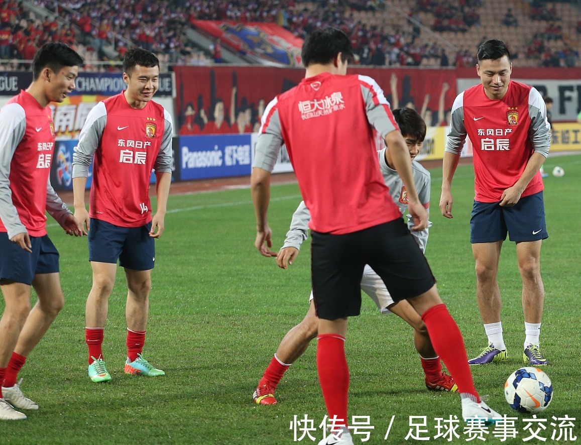 捷克主帅：早进球是大胜关键，附加赛最重要的是全员健康参加（捷克主帅：早早破门铺就大胜，附加赛重在全员健康出战）