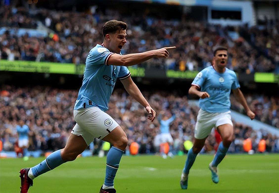 芬奇：主力球员上半场必须努力防守，他们打得太随意了