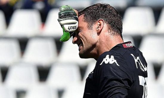 官方：奥格斯堡主帅瓦格纳下课，鲍姆临时接任