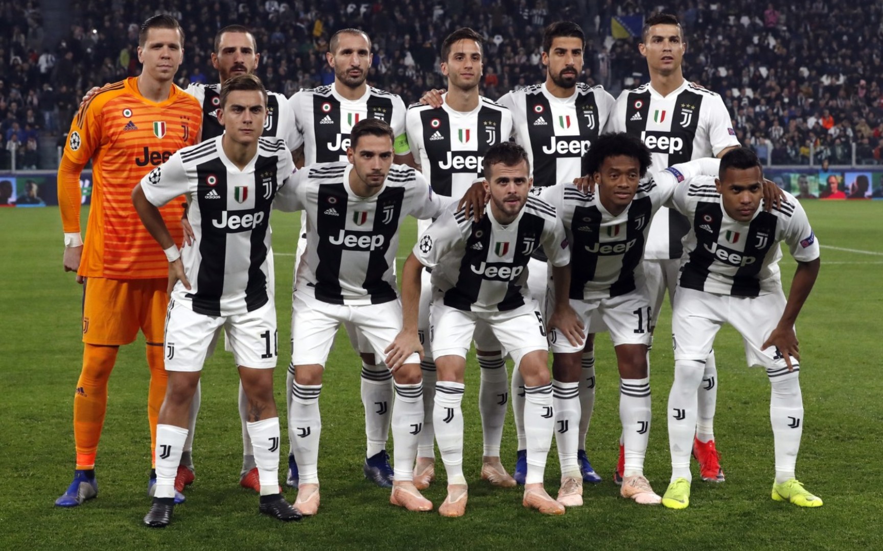 北青：向余望确定缺席中乌之战，吾米提江可能替补出场