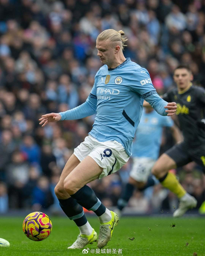 吉米何感？本赛季勇士15胜15负西部第8 热火15胜15负东部第8（勇士与热火均15胜15负分列东西部第8，吉米作何感想？）