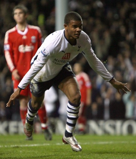 CBA：天津队主场险胜四川队