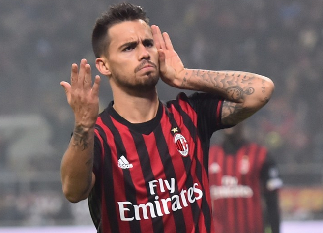 陈威vs柔佛新山半场数据：贡献5次扑救，评分暂为全场最高